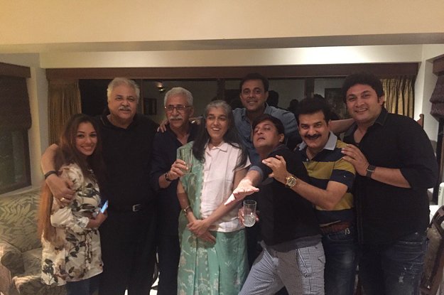 BuzzFeedIndia's tweet photo. “Sarabhai Vs Sarabhai” Might Be Coming Back And Don’t You DARE Ask Me To Calm Down https://t.co/t8F2HkcaoC https://t.co/TMt42bTifE