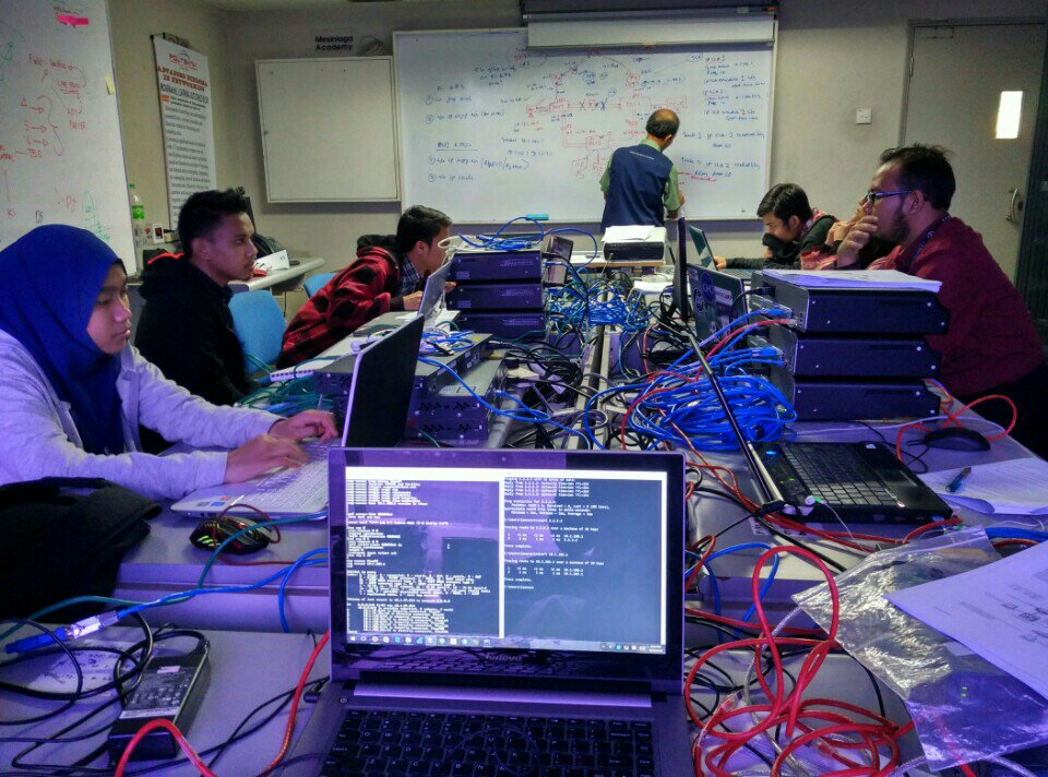 azzl_mkhtr's tweet photo. #IPTroubleshooting (@ Menara Mesiniaga in Subang Jaya, Selangor) https://t.co/DpnDe67OC8 https://t.co/MUkUTALt9n