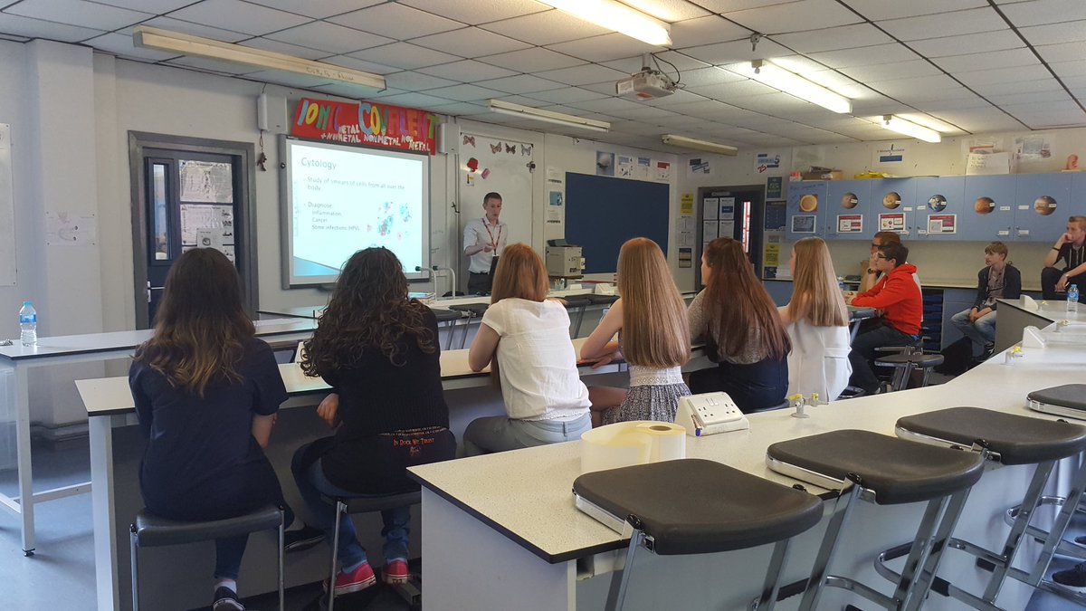 rainhillscience's tweet photo. Andrew Delaney from Whiston Hospital talking to current and  prospective Science Academy students. https://t.co/pKmkLLvD60