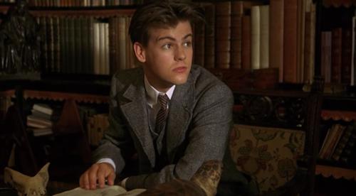 jejemato's tweet photo. Look at him over the years... #RupertGraves // Happy birthday Silver Fox! #greetingsfromIndonesia https://t.co/Osuiq8xhj9