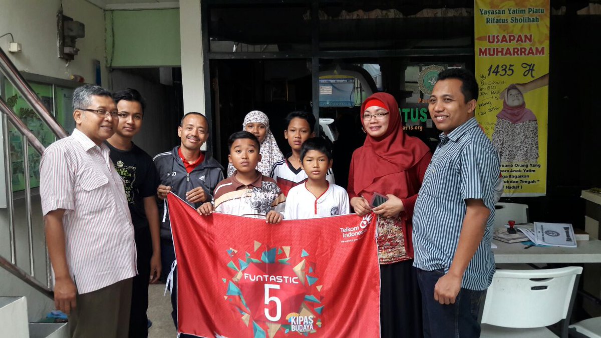 djadi_soegiarto's tweet photo. @parwi66 @_funtastic5_ #TelkomFuntastic5 #BPPTREG5 @setyahermawan3 #sharing
Ramadhan mubarak https://t.co/xwD9LKpWaJ