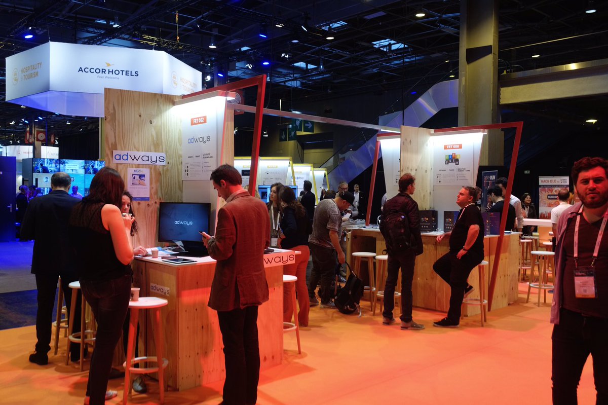 LaFrenchTech's tweet photo. (1/2) Venez à la rencontre des startups au pavillon #FrenchTech #VivaTech https://t.co/vs8yKxct7D