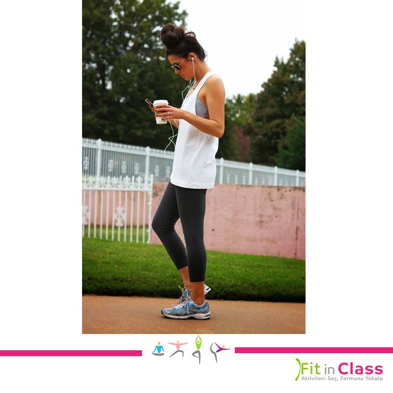 FitinClass's tweet photo. Spordan önce içeceğiniz kahve uzun süre egzersiz yapmanızı destekleyerek dayanıklılığınızı arttıracaktır. #fittips https://t.co/GJLN26kWsX