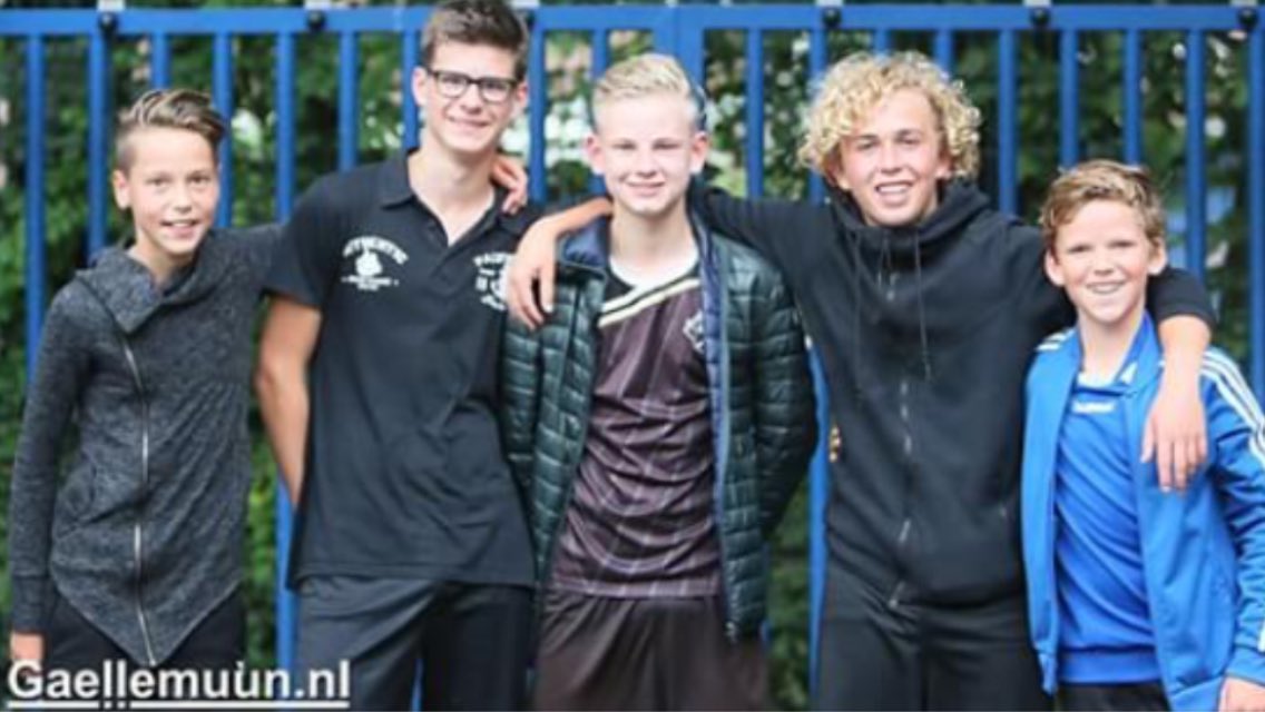 buurtsp0rtcoach's tweet image. Ook voor de jongeren (12 t/m 16) een geslaagd pleintjestoernooi. Krijgt mogelijk een vervolg in Zwartsluis.