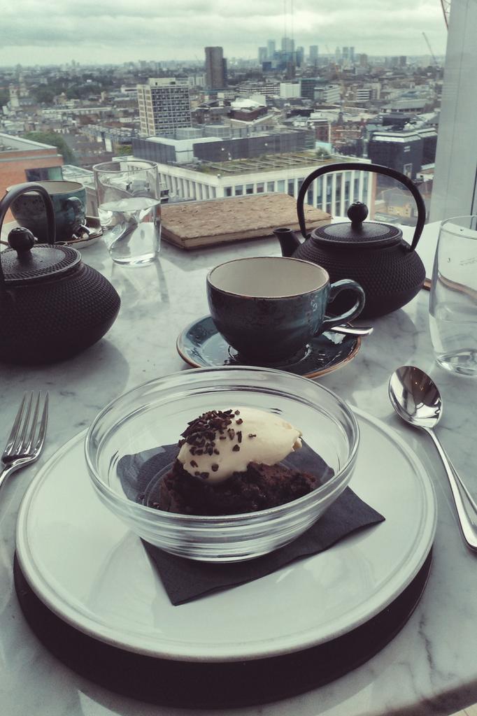 Brownies and breathtaking views-could @UrbanCoterie get much better?Review released soon on 9fi5th.com!