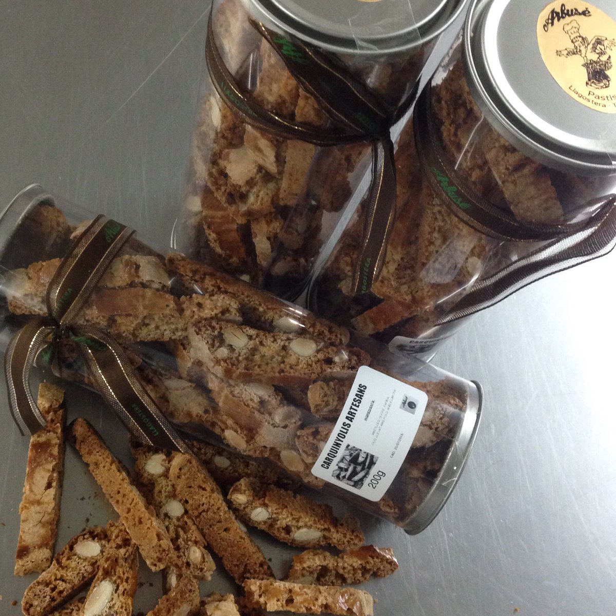 flecaArbuse's tweet photo. 👼🏼Carquinyolis de #calarbuse 👼🏼

#atothora #snacksweet https://t.co/QCvreOatZO