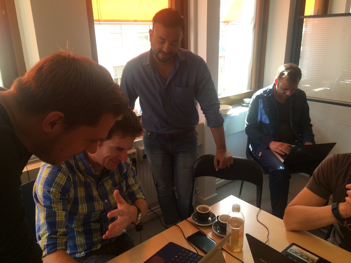 HealthSight's tweet photo. Discussions R intensifying... :)

@TaDaweb @MicrosoftSE @Health_IT https://t.co/1KZHuaqnLU