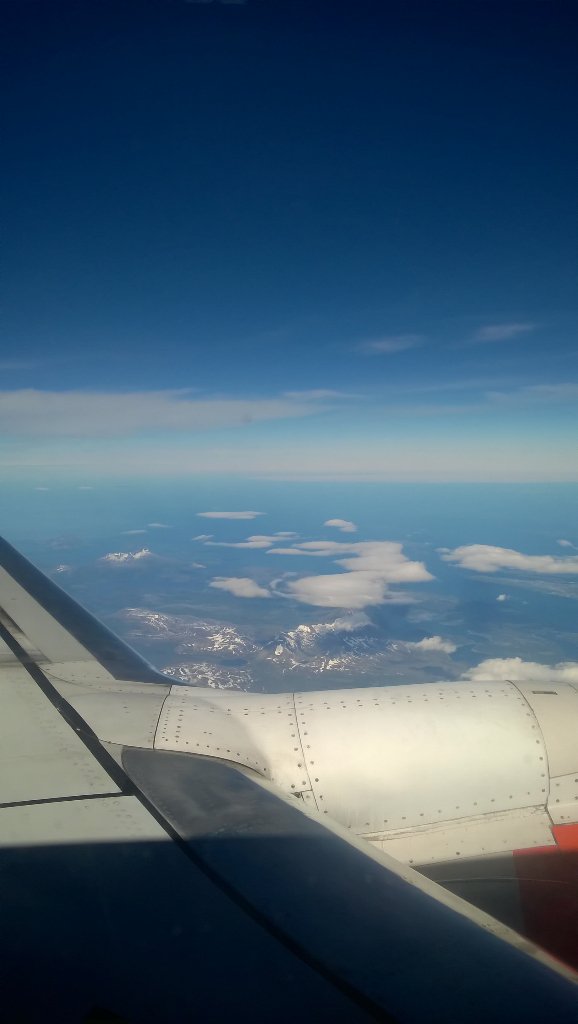 DrapogDesign's tweet photo. På god vei til Nordens Paris.#Tromsø #godflymat https://t.co/0pyptybl5B