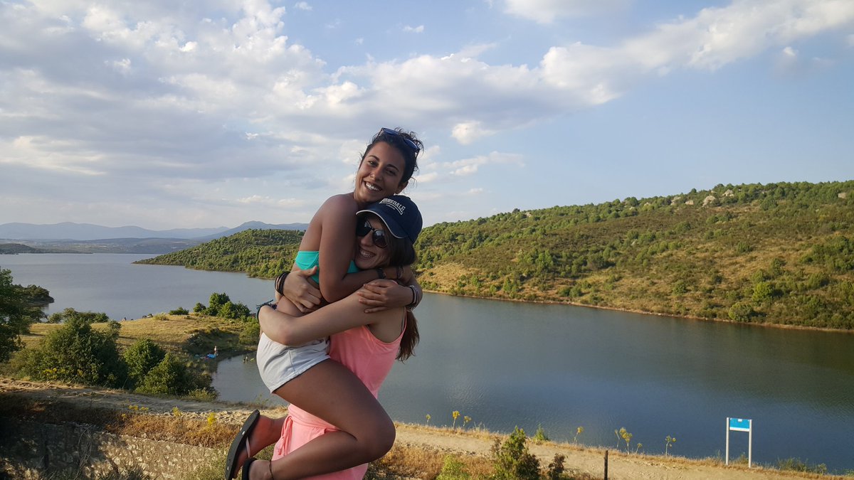 LidiaAlbarrn's tweet photo. De lo bueno a lo mejorcito♡ https://t.co/LqlHuR6azc
