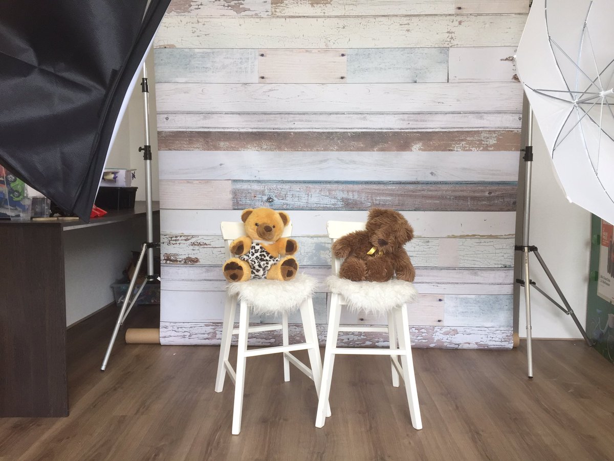 Ik zag twee beren .... wachten totdat alle kinderen komen voor een leuke foto #schoolfoto #kinderopvang #Amersfoort