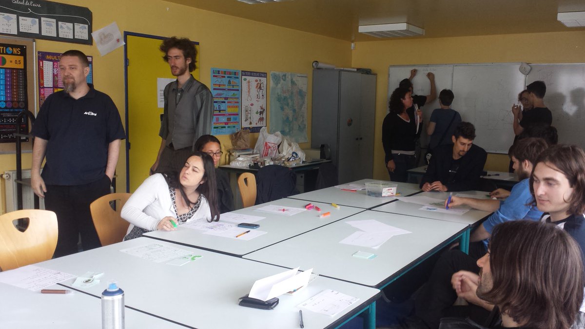 CRIGLaSS's tweet photo. Brainstorming of ideas for the Escape Room Jam for Passage en Seine Festival @EnigmaClub1 #GLASS2016 ... https://t.co/IkIxBJdBFA