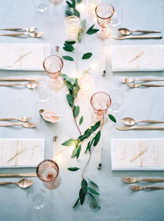 IdeasForBride's tweet photo. Here's a simple and elegant table setting we absolutely love! #wedding #reception #inspo https://t.co/fhx0L5Dpac