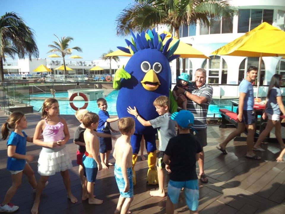 First_Group_ZA's tweet image. Fred made new friends at @LaMontagneResor this past weekend! #FirstGroup #FredFirst