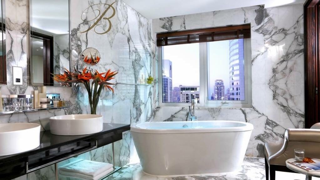 bonningtontower's tweet photo. Take a dip in deep #luxury at the #BonningtonTower! We assure you it'll be the best thing you'll indulge in. #Dubai https://t.co/oFpzW1TbB6