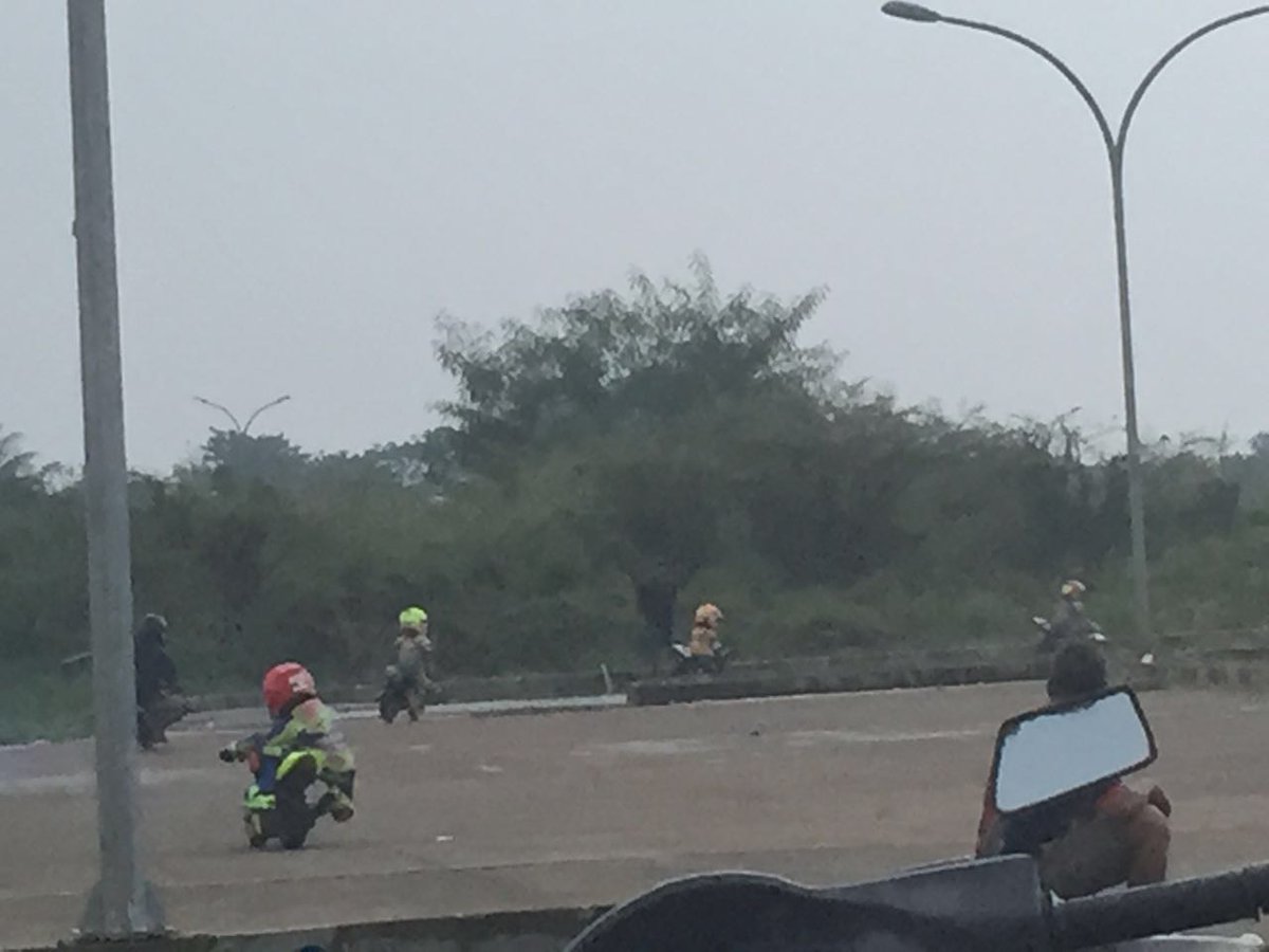 yourkive's tweet photo. Don't harm yourself by driving without license. 
@SUDAHcampaign - Augusta Regina
#nounderagedriving #sudahcampaign https://t.co/WlOQMcGkc7