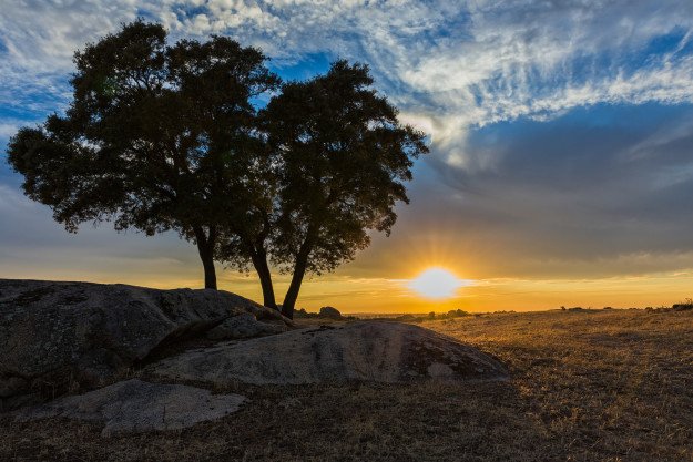 anto_gorod's tweet photo. Pues he visto estas fotitos en un post y... ❤
Qué bonita es Extremadura.~ https://t.co/2jjsQdzSlK