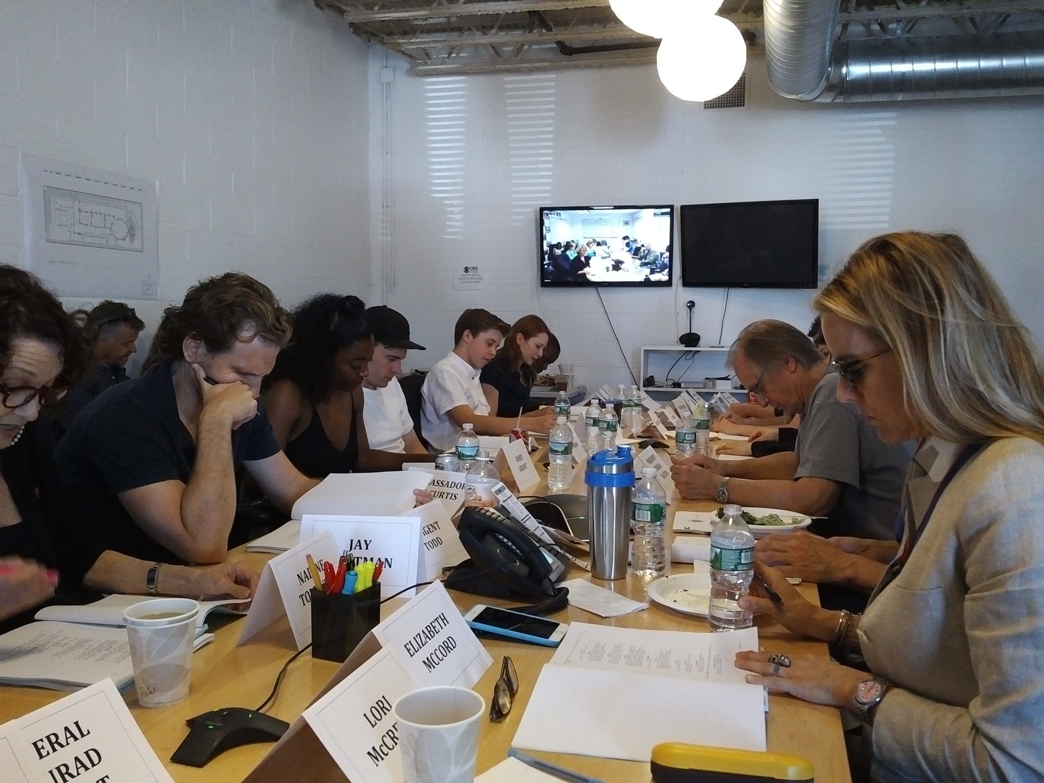 Lori McCreary on Twitter "First read thru for MadamSecretary Season 3!…