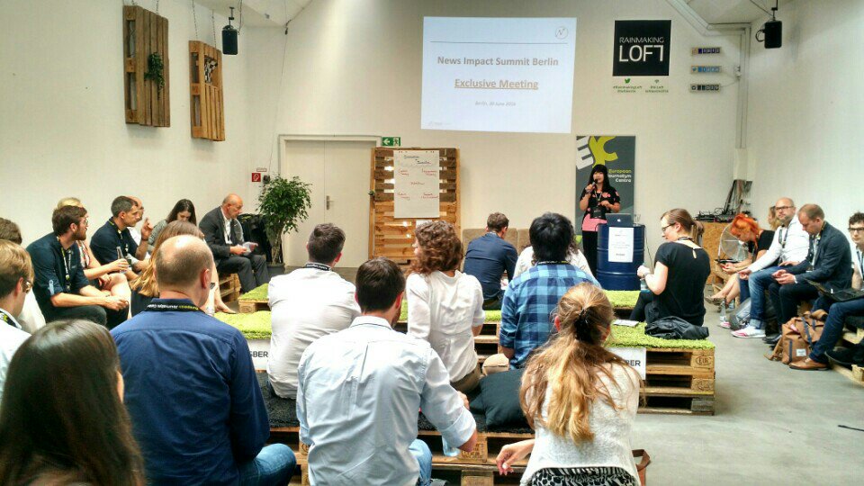 pjebsen's tweet photo. News Impact Exclusive Meeting by @ejcnet &amp; @googlenewslab. #NISBER https://t.co/aca0tFy9Kt https://t.co/aDgFRQwSU9 https://t.co/lMiz71SZA9