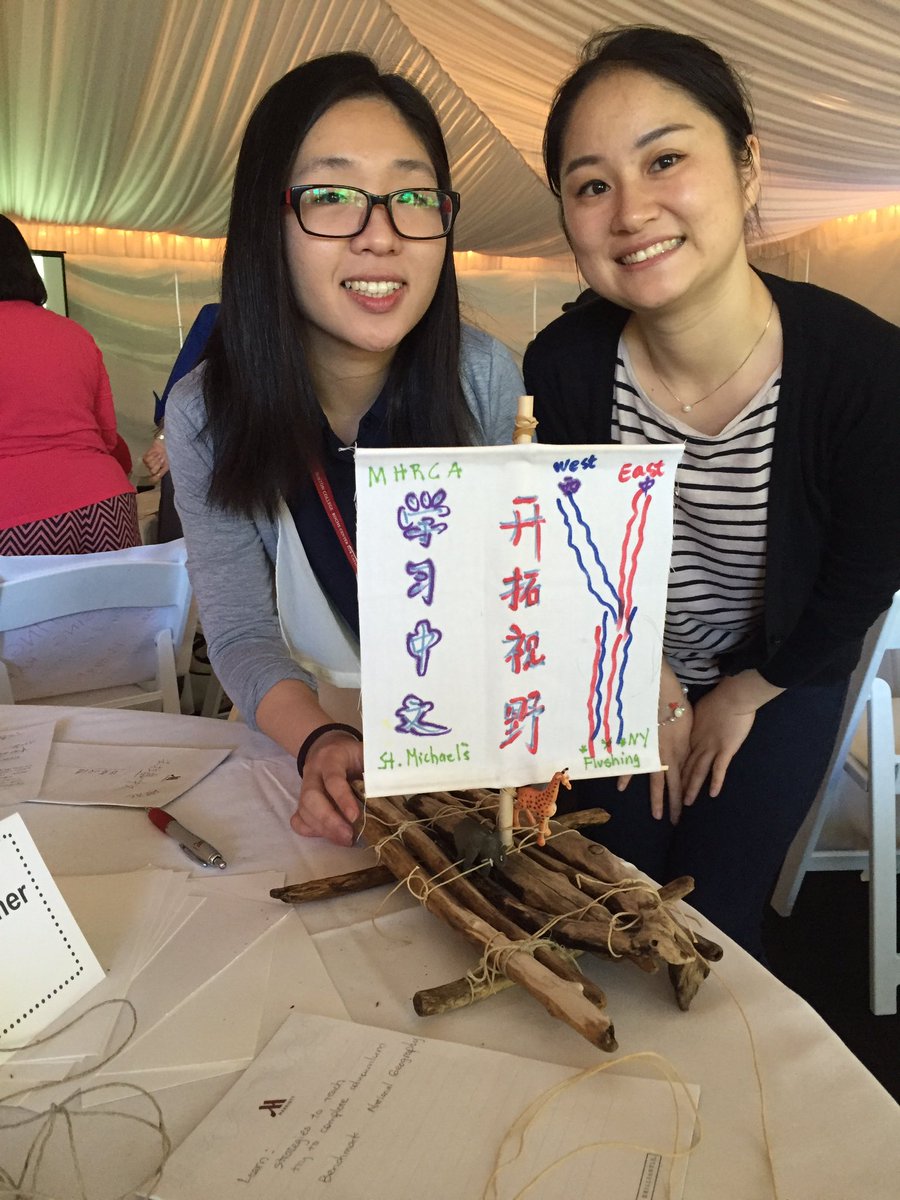 KristinBMelley's tweet photo. "Learn Chinese, Expand Horizons" teaching team from #twincs16 transitioning learning @RocheCenter @BCTwinCS https://t.co/xz0Dbw3XEO