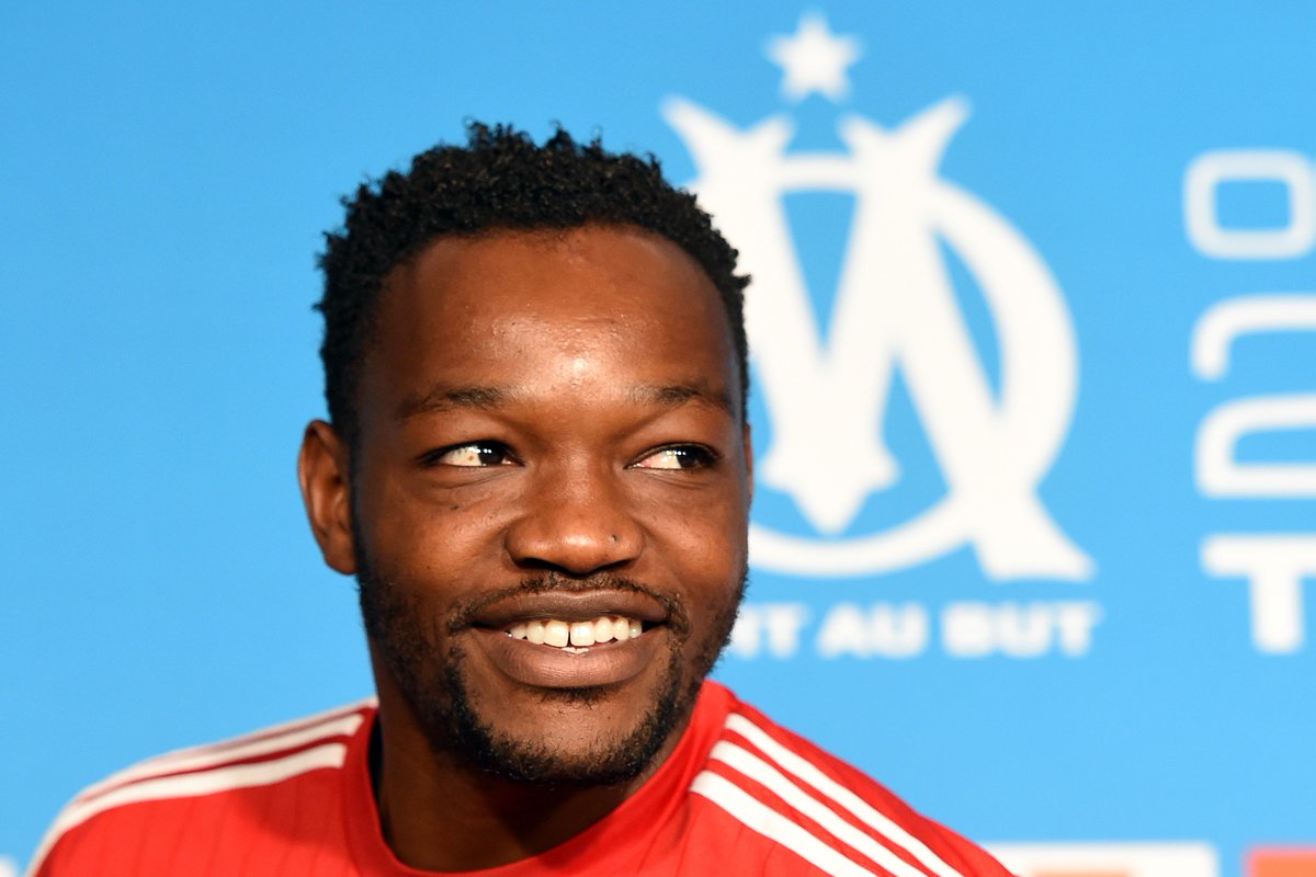 LetsPlayce's tweet photo. Bon courage @SteveMandanda dans son nouveau club Crystal #Playce, un nouveau départ !!
#CrystalPalace #MercatOM https://t.co/ClZIMlUn4q