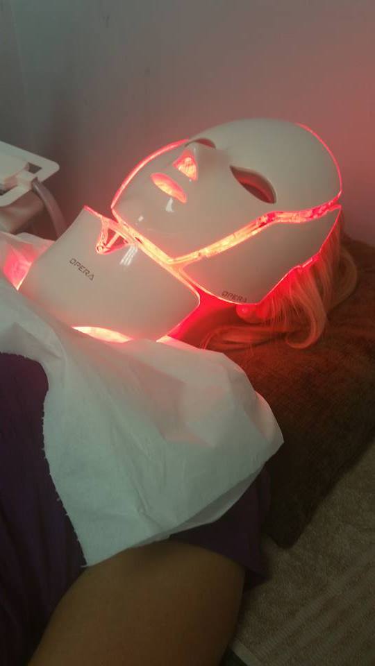 SculptAesthetix's tweet image. This is the latest skin rejuvenation treatment using LED Light Therapy to target several skin conditions! #operamask