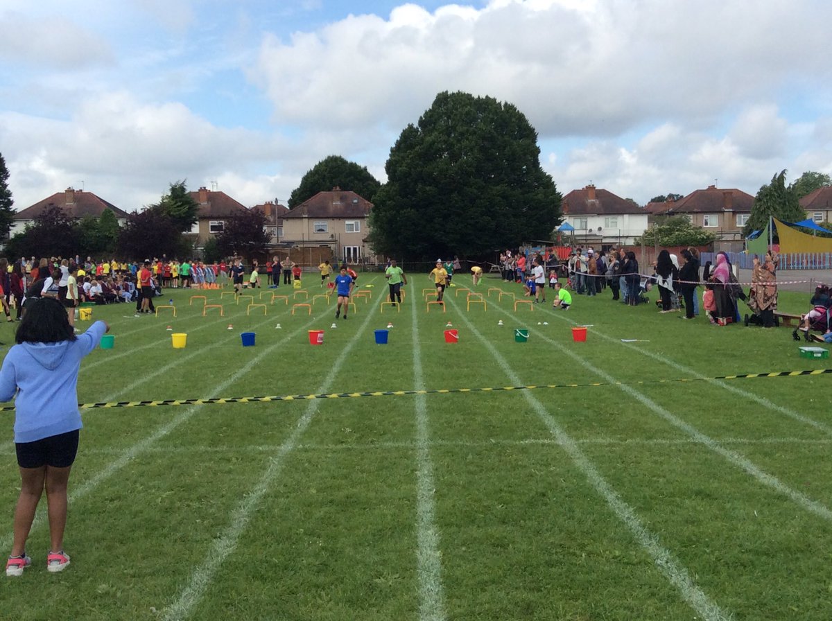 Hayes Park School tweet media