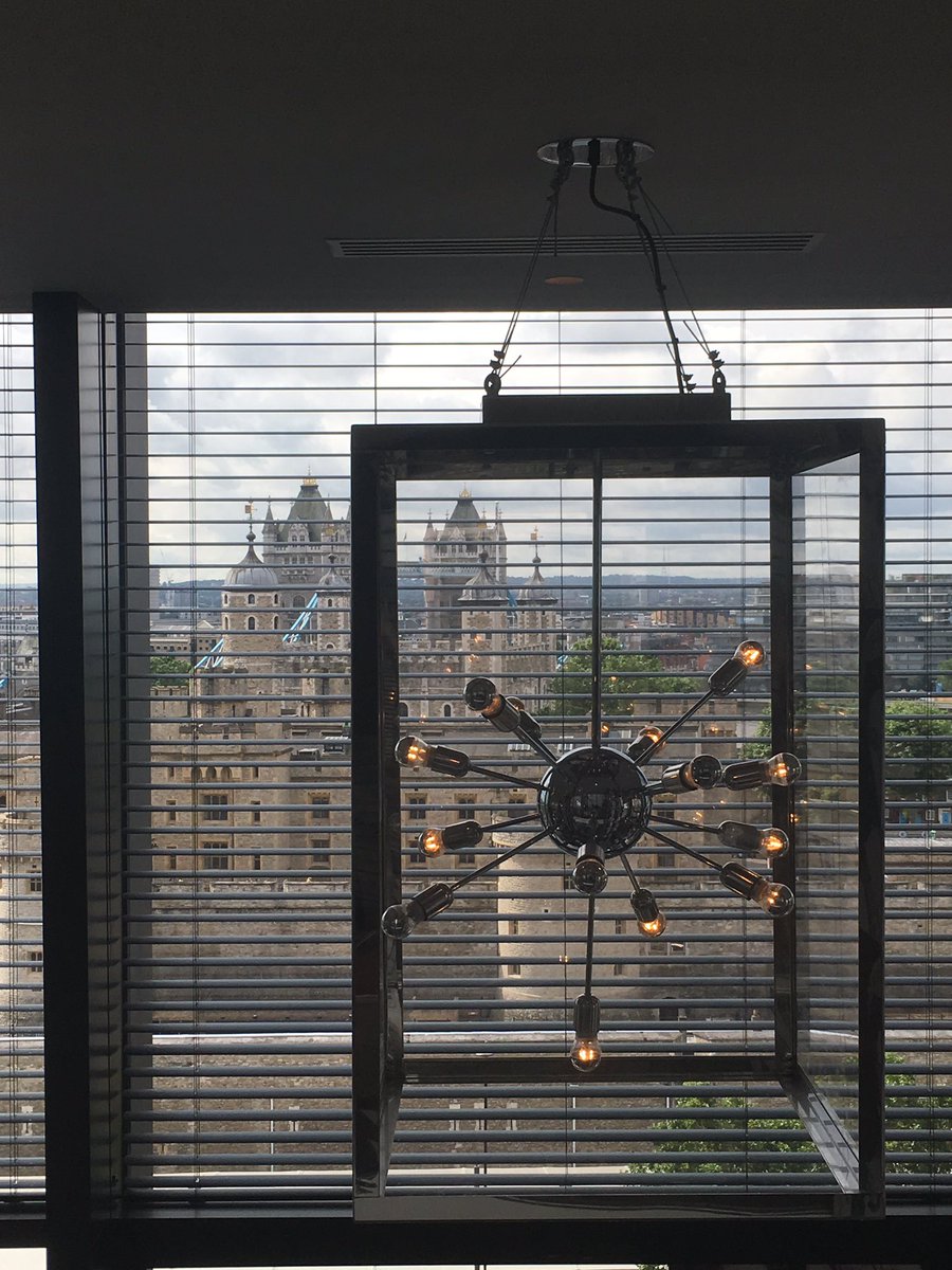 Make sure you're following me on snapchat (fommle) for a bts look at the new <a href="/citizenM/">citizenM hotels</a> Tower Hill!