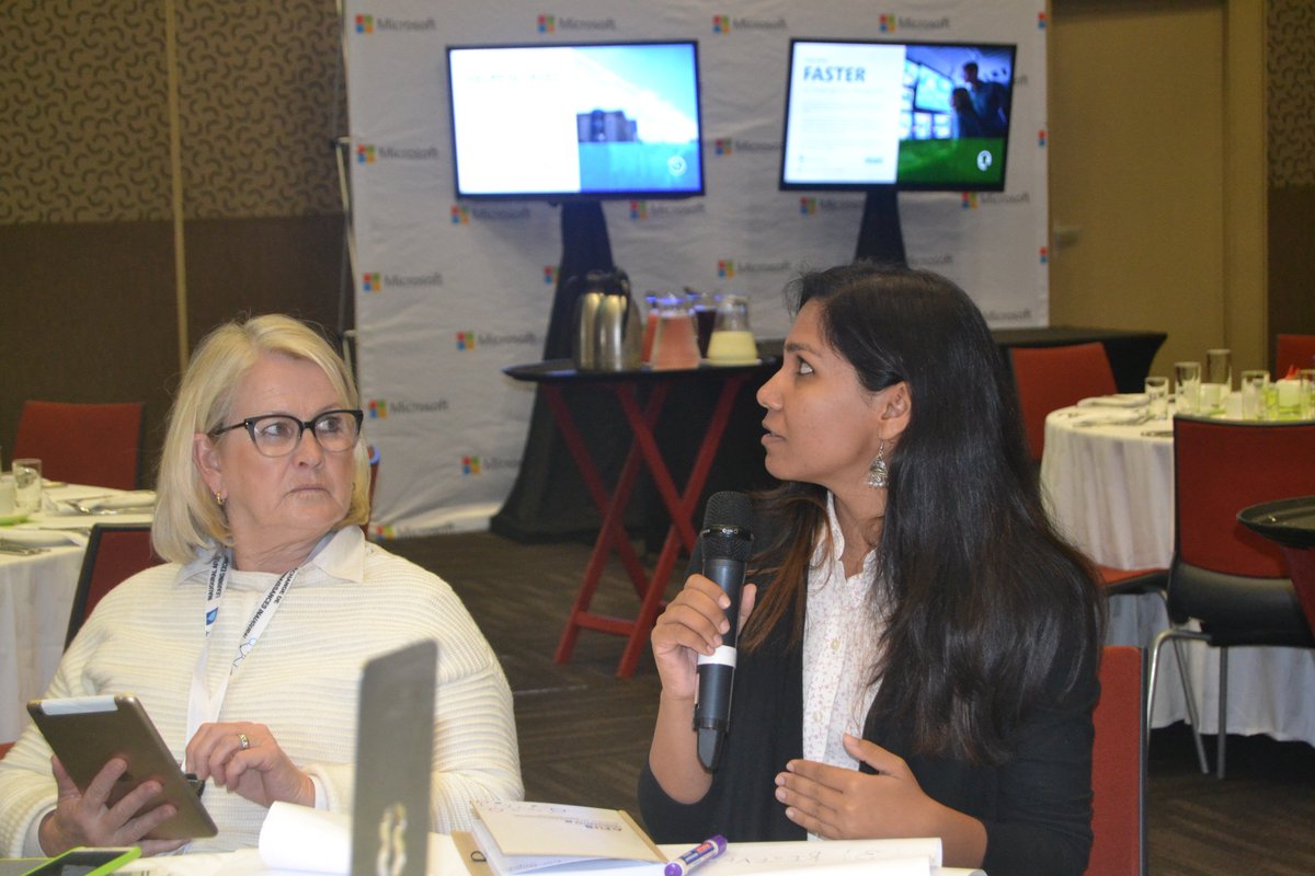 eThekwiniM's tweet photo. Day 2 at #AFUS2016 started with round table discussions on how technology can help create #SaferCities https://t.co/HMnWKCgb33