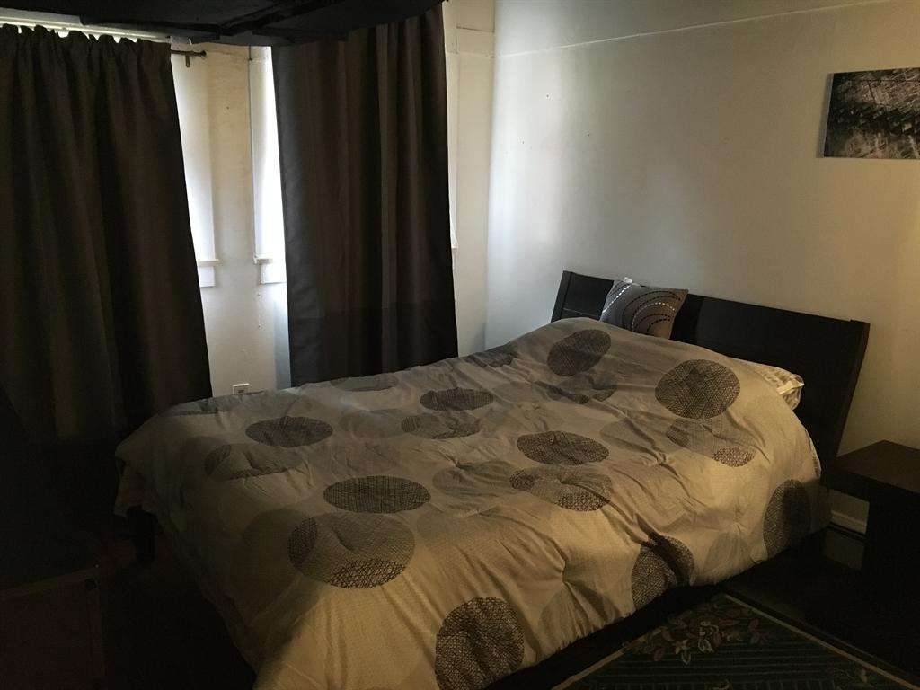 BostonRoommates tweet picture