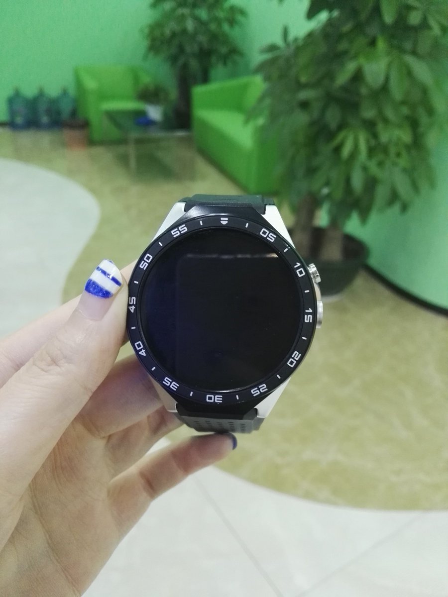ZoeChan0502's tweet photo. Kingwear KW88, Black watch band with silver frame. https://t.co/6cngHoh8TN
