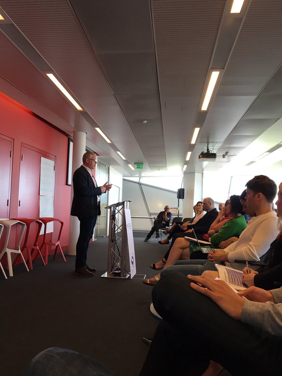 VeriduHQ's tweet image. How many traditional businesses have a #SharingEconomy spin off a la @Doddle Neighbour? #ShareConfUK