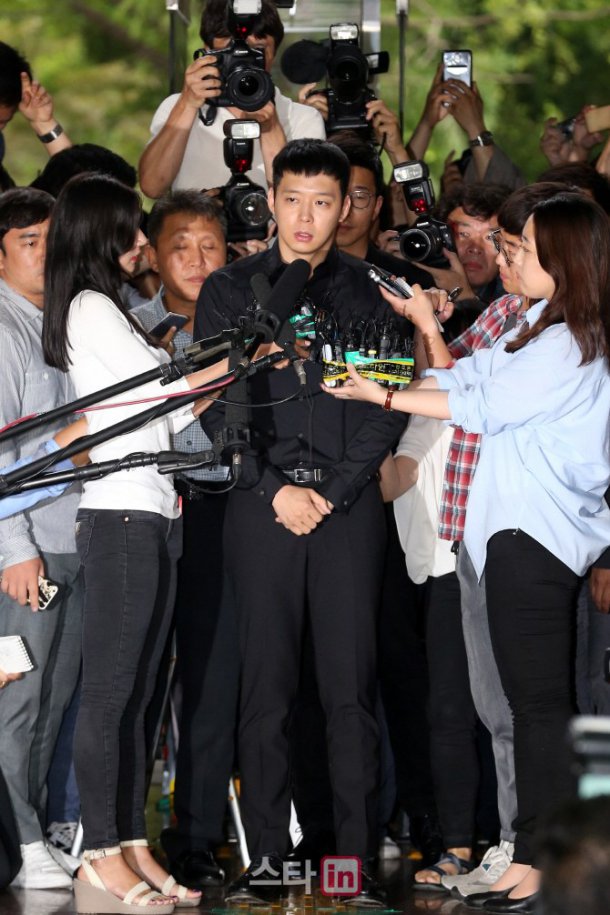 KoreanUpdates's tweet photo. #JYJ #Yoochun : "I'll be cooperative and honest with the police for the investigation #KoreanUpdates VF https://t.co/XWjmx1trpv