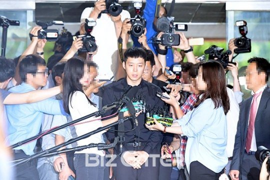 KoreanUpdates's tweet photo. #JYJ #Yoochun : "I'll be cooperative and honest with the police for the investigation #KoreanUpdates VF https://t.co/XWjmx1trpv