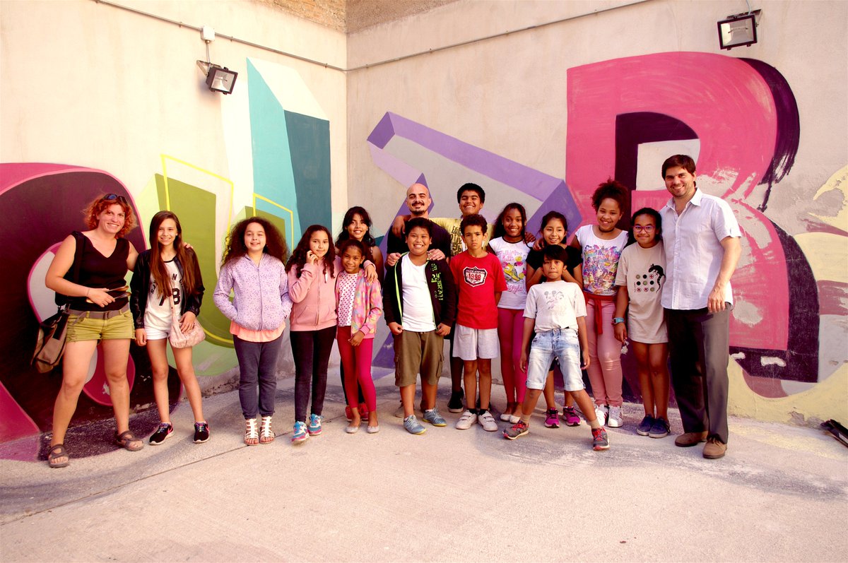 Integrasons's tweet photo. Ahir vam compartir sessió amb les famílies d #DoAcords. Feliços d continuar creixent d la mà d la #música. #Poblesec https://t.co/Eare4LjrWd