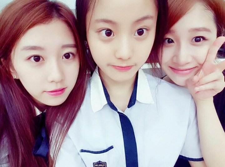 [PIC] euna's updated on ig
#ไมได้เจอกันนานเลยนะ 
160630 🐣🐷🐻 
instagram.com/p/BHRkpb-Bhnt/