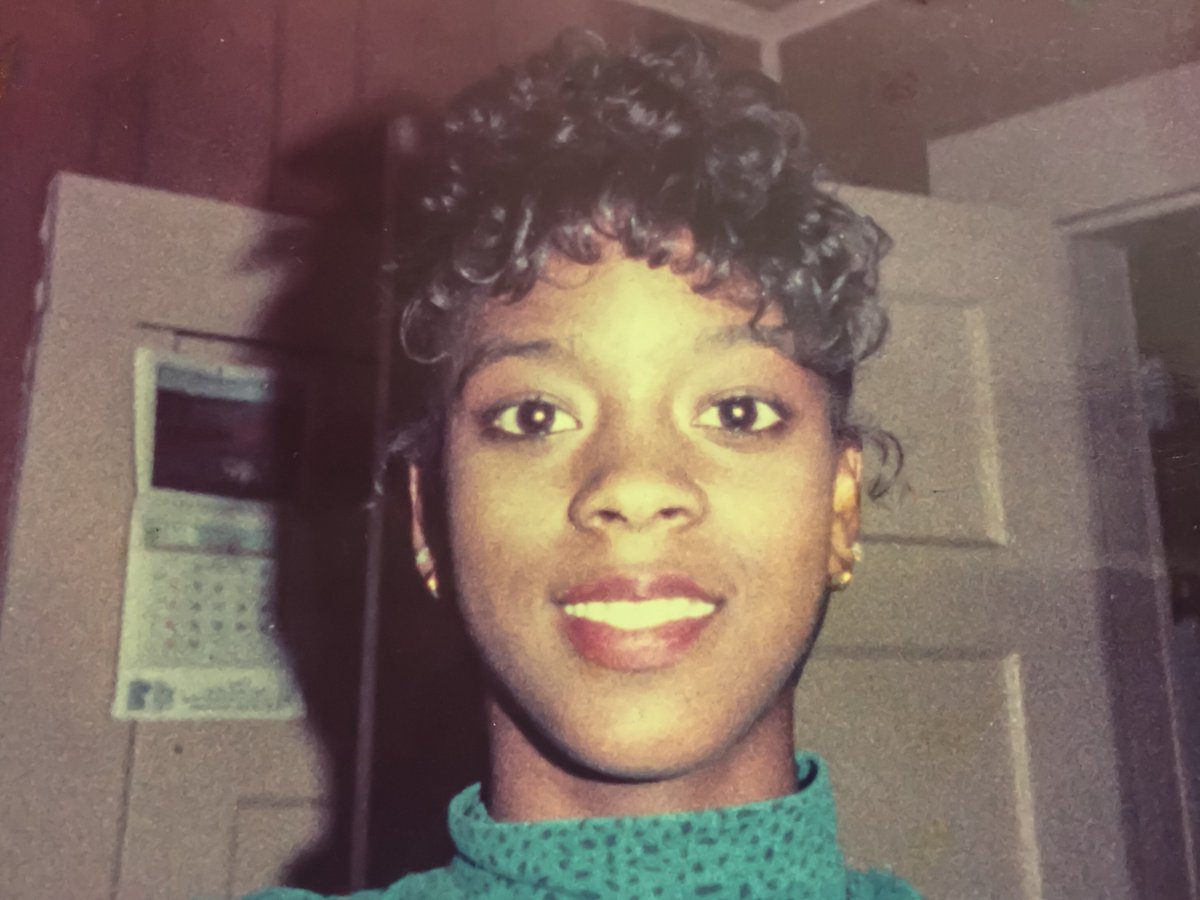 jesseradford's tweet photo. This is the "Tender Roni" I fell in love w/ almost 27 yrs ago! She's my Queen & STILL my girlfriend! #stillsprung https://t.co/NFaRGL6t9o