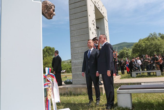 Zobacz obraz na Twitterze