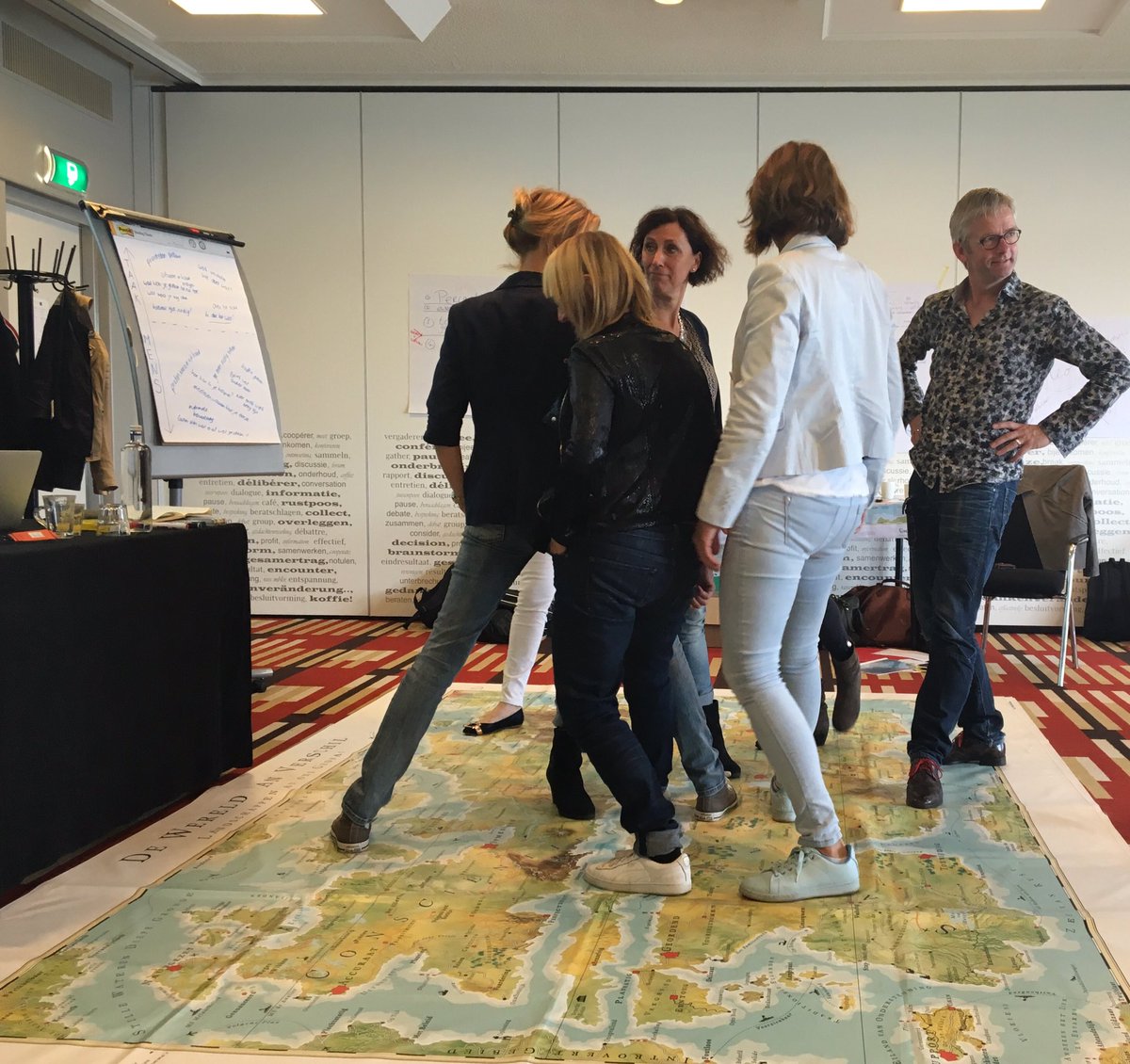 Pink Coat tweet media