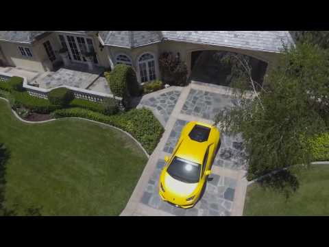 supercarsweb's tweet photo. Yo quiero una casa asi, y un coche asi.....tu? https://t.co/UYxVhPAWSO https://t.co/13FM8nkTp4