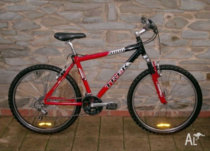 trek 4000 bike