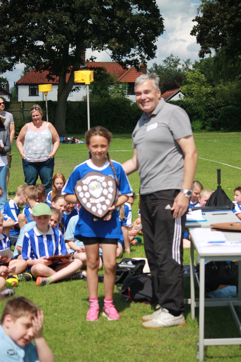 So can these girls #thisgirlcan #korfball #mixedgender #genderequality <a href="/norfolkkorfball/">Norfolk Korfball</a> <a href="/EnglandKorfball/">England Korfball</a>