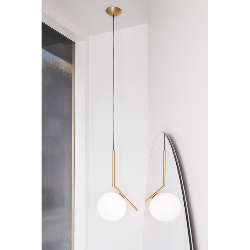 designmilk's tweet photo. We talk to Michael Anastassiades about his latest designs for @FLOS_USA : https://t.co/tyf3RYJgUM https://t.co/AhTCZrDNXy