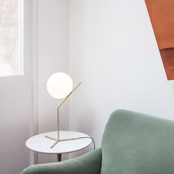designmilk's tweet photo. We talk to Michael Anastassiades about his latest designs for @FLOS_USA : https://t.co/tyf3RYJgUM https://t.co/AhTCZrDNXy