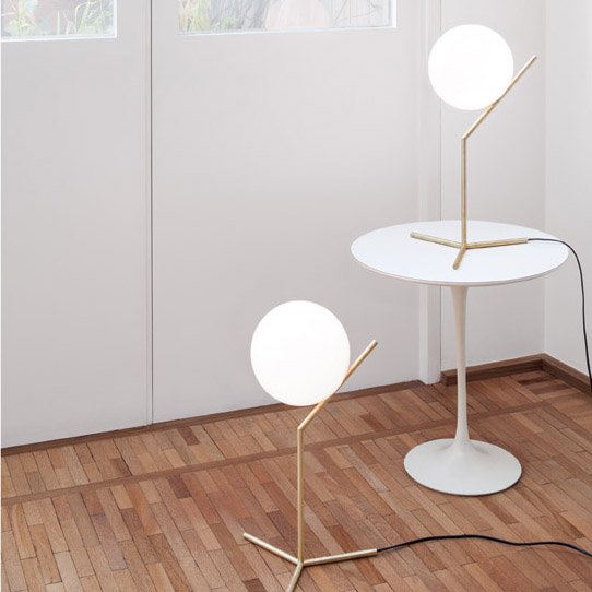 designmilk's tweet photo. We talk to Michael Anastassiades about his latest designs for @FLOS_USA : https://t.co/tyf3RYJgUM https://t.co/AhTCZrDNXy