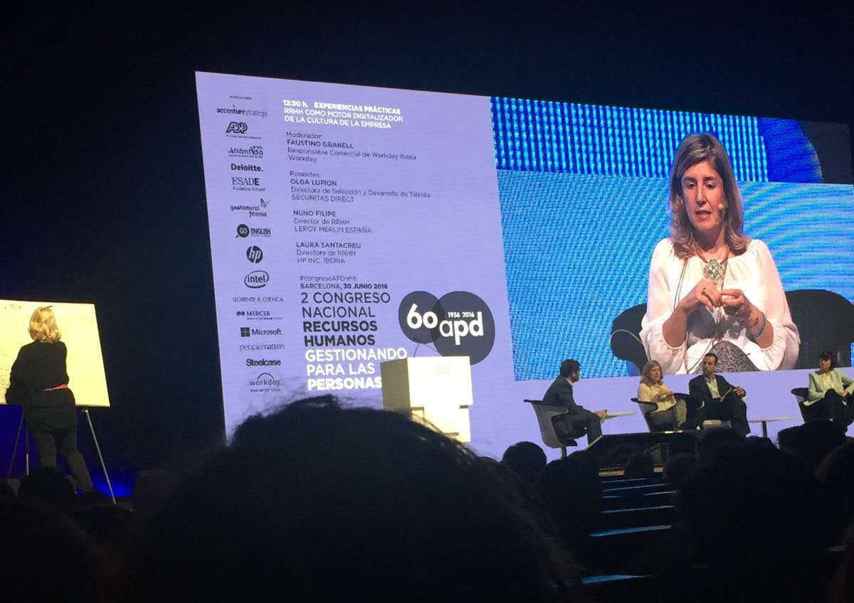 grupomaviva's tweet photo. Nuestro director de RRHH, Daniel Gómez, asiste hoy al #CongresoAPDrrhh de @APDasociacion #TransformacionDigital https://t.co/zQ3h4DR8UU