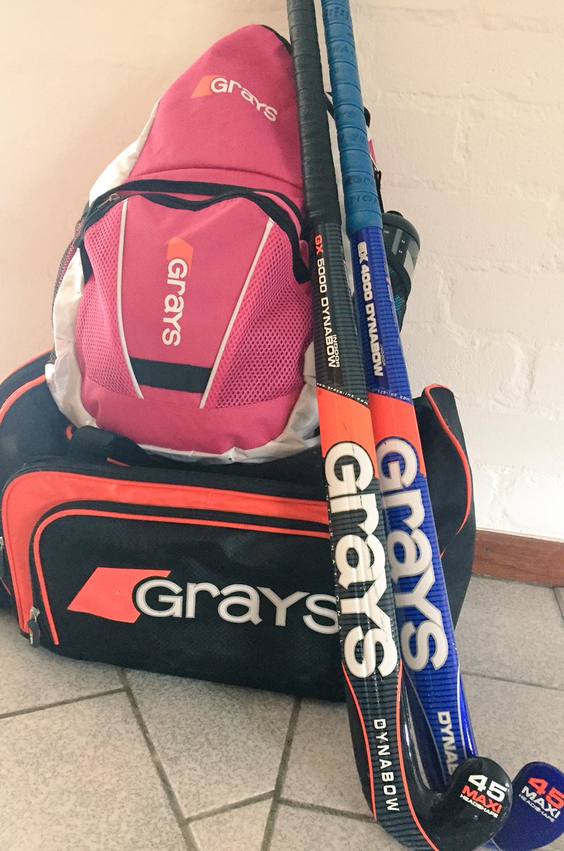 JMM_11's tweet photo. Packed &amp; ready to play the @hockeywp club indoor cup 2016 🏑 @GraysHockey @PSiHockey #TeamGrays #Summies https://t.co/5Q6MXfYrUt