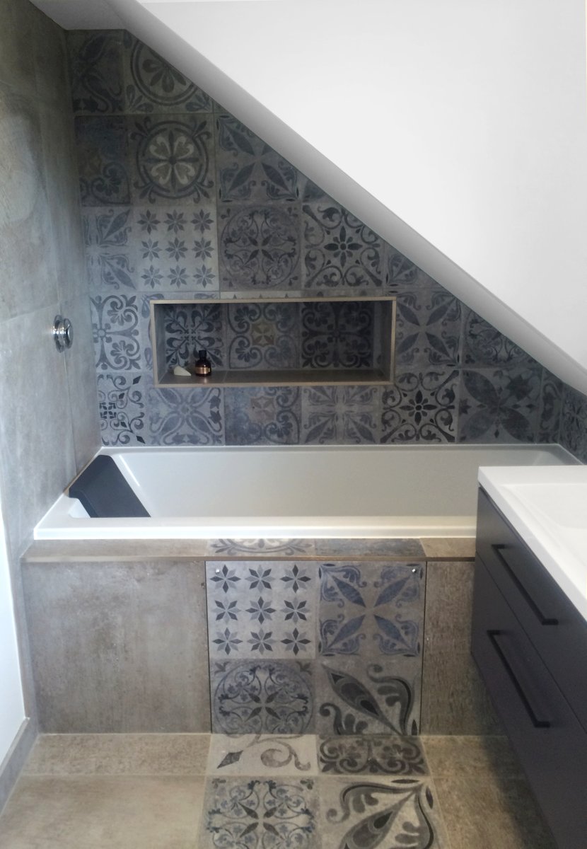 Carron Bathrooms (@carronbathrooms) on Twitter photo Our Quantum bath taking pride of place. #Design by <a href="/AspBathrooms/">Asp Bathrooms</a> with elegant <a href="/Porcelanosa_EN/">Porcelanosa Group</a> tiles <a href="/RadoxRadiators/">Radox Radiators</a> Our Quantum bath taking pride of place. #Design by <a href="/AspBathrooms/">Asp Bathrooms</a> with elegant <a href="/Porcelanosa_EN/">Porcelanosa Group</a> tiles <a href="/RadoxRadiators/">Radox Radiators</a>