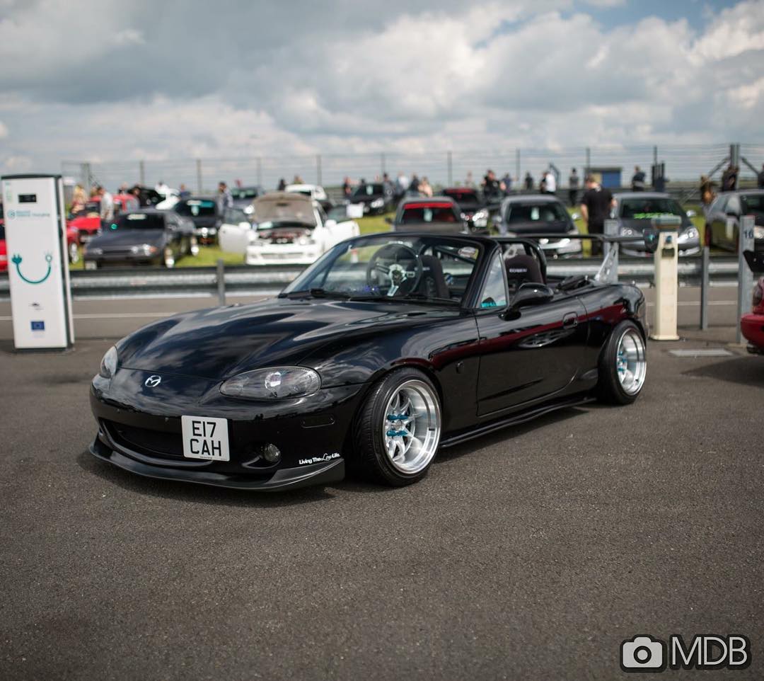 TopMiata's tweet photo. ✔ @e17cah #TopMiata #mx5punks
https://t.co/neURKrH2KE
#mazda #miata #mx5 https://t.co/r2snxJQbpt