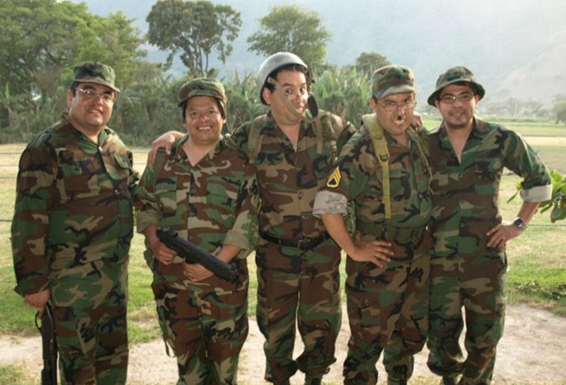 M3millo's tweet photo. ¡Feliz día del ejército! https://t.co/c3RZ4CjQRI