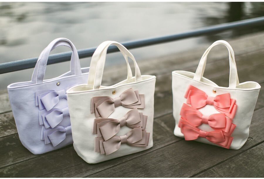 Tocco Closet 福岡ソラリアステージ店 限定 ノベルティフェアも開催いたします 税込 12 000以上お買い上げのお客様へ先着で おリボン付きサブバック をプレゼントいたします 数に限りがございます なくなり次第 終了といたします